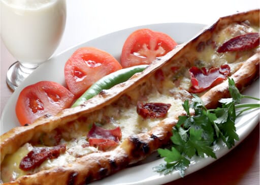 Karadeniz Konak Pide ve Lahmacun Salonu - Menü - Karışık Pide