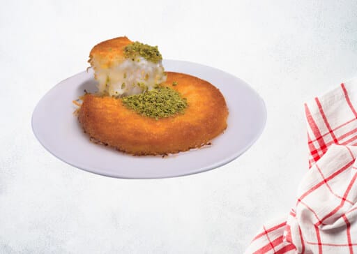 Karadeniz Konak Pide ve Lahmacun Salonu - Menü - Künefe