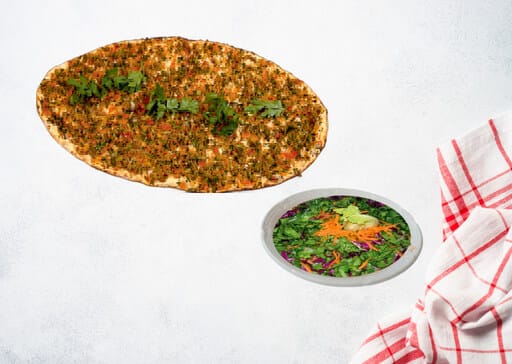 Karadeniz Konak Pide ve Lahmacun Salonu - Menü - Lahmacun